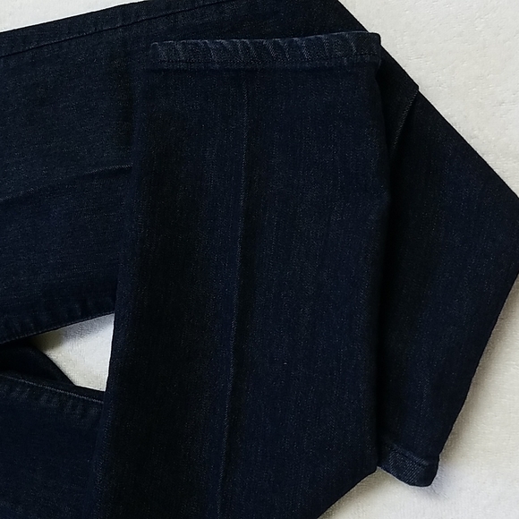 Ann Taylor Loft Capris - Picture 2 of 4